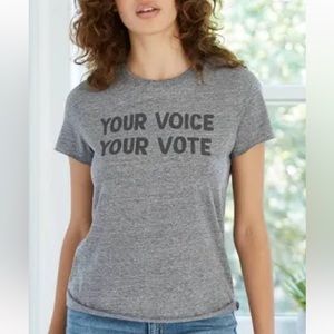 YOUR VOICE YOUR VOTE 💪🏼 Women's Short Sleeve Graphic T-Shirt - Gray